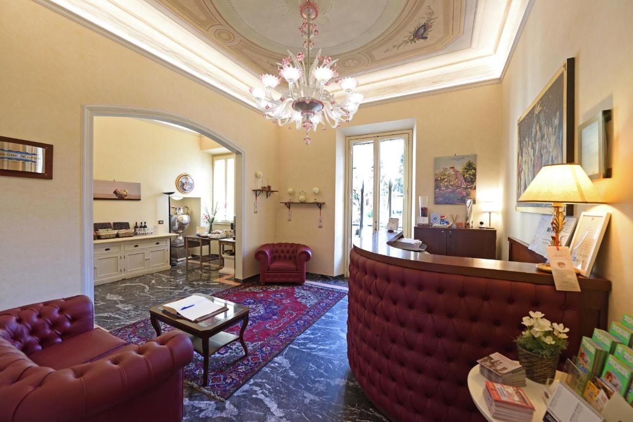 Relais La Corte Di Cloris Pensión 3*